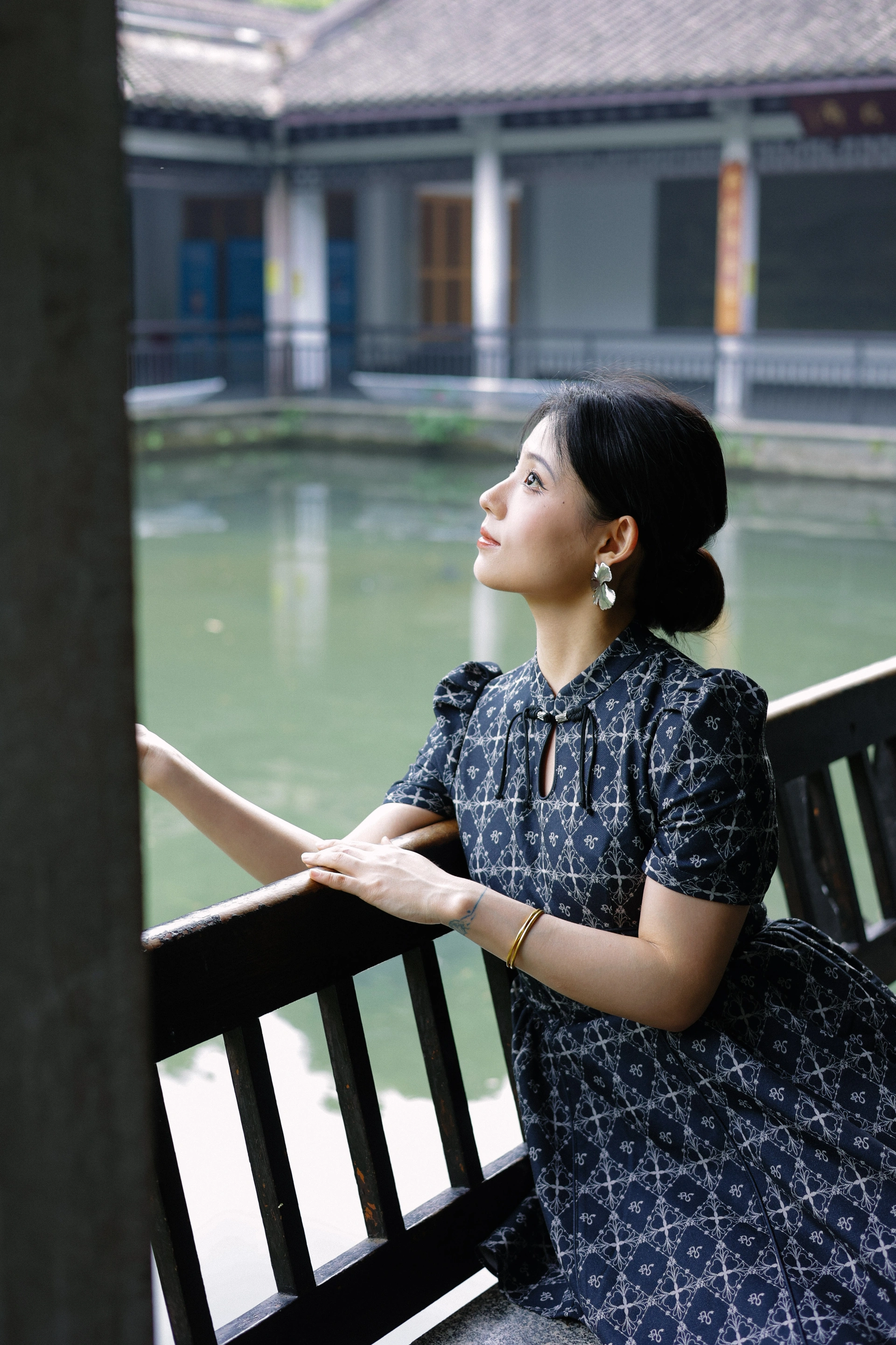 [YITUYU艺图语]2024.10.18 半入清风 吾蕊- 2